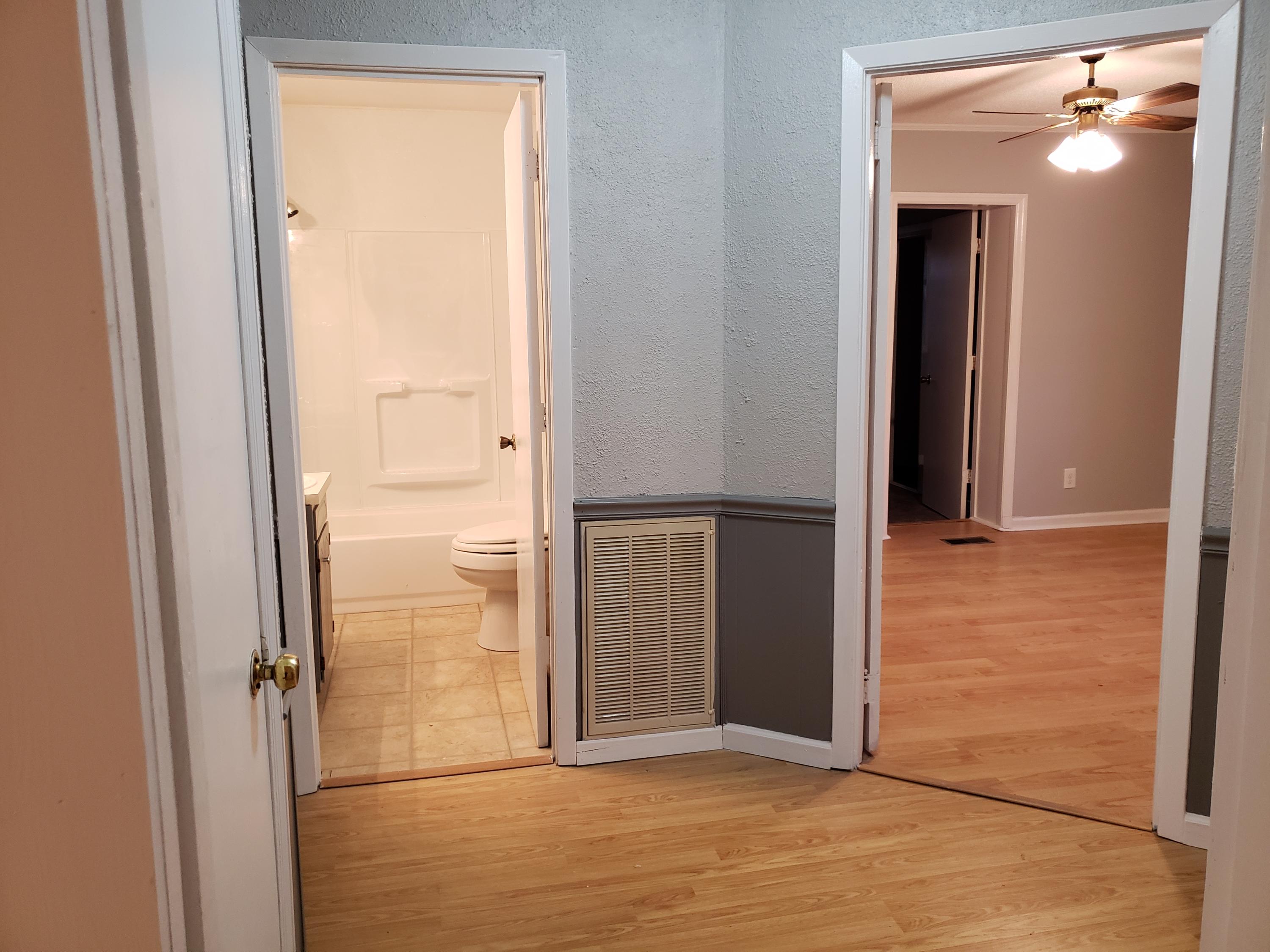 4619 Adams Road, Unit 18 Hixson, TN 37343 - Photo 8 of 19 hallway
