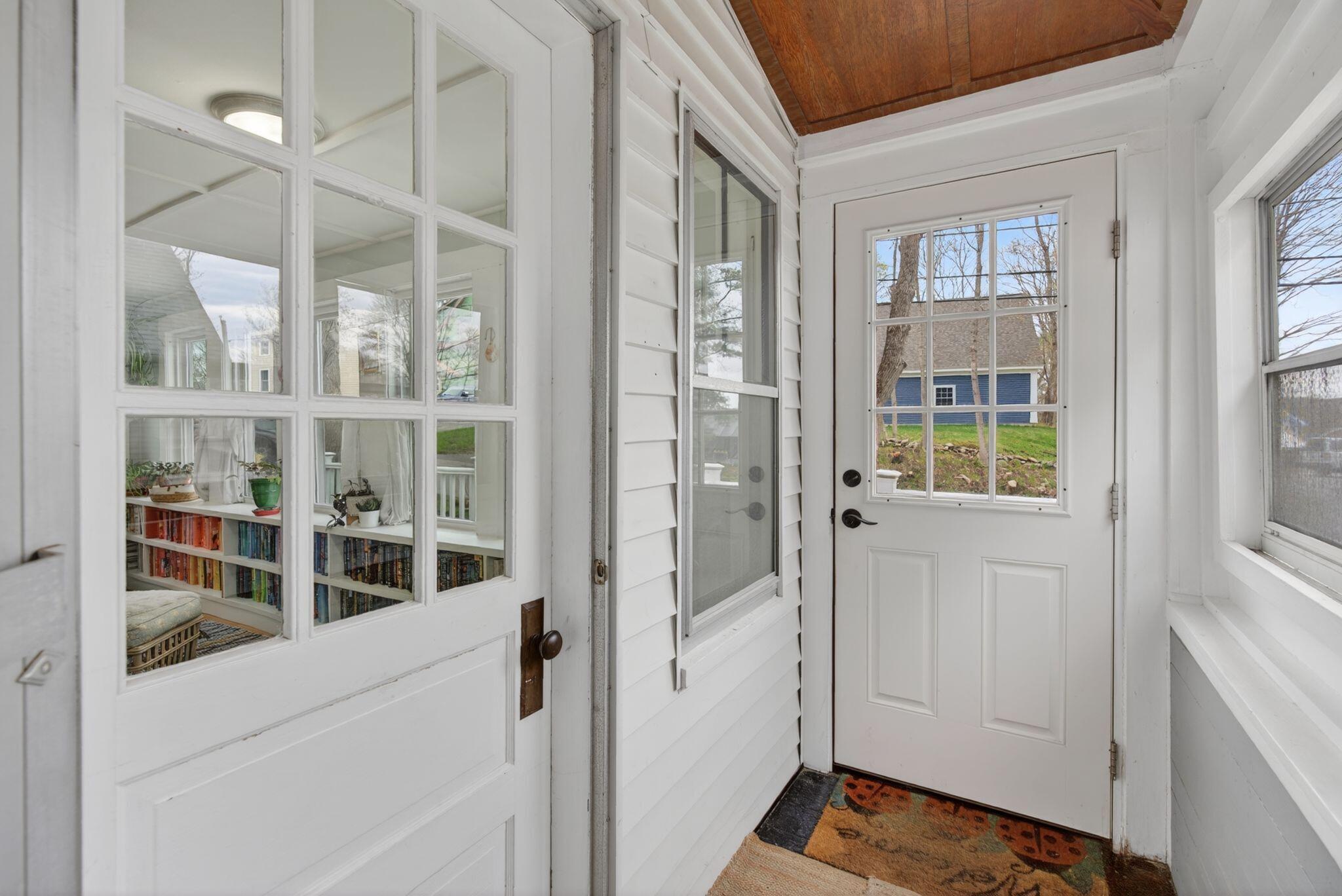 212 Middle Street Bath, ME 04530 - Photo 7 of 31 Porch