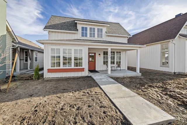 $595,000 | 1580 Picotee Circle, Unit WISTERIA, Moscow, ID 83843