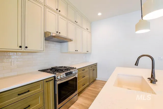 $595,000 | 1580 Picotee Circle, Unit WISTERIA, Moscow, ID 83843