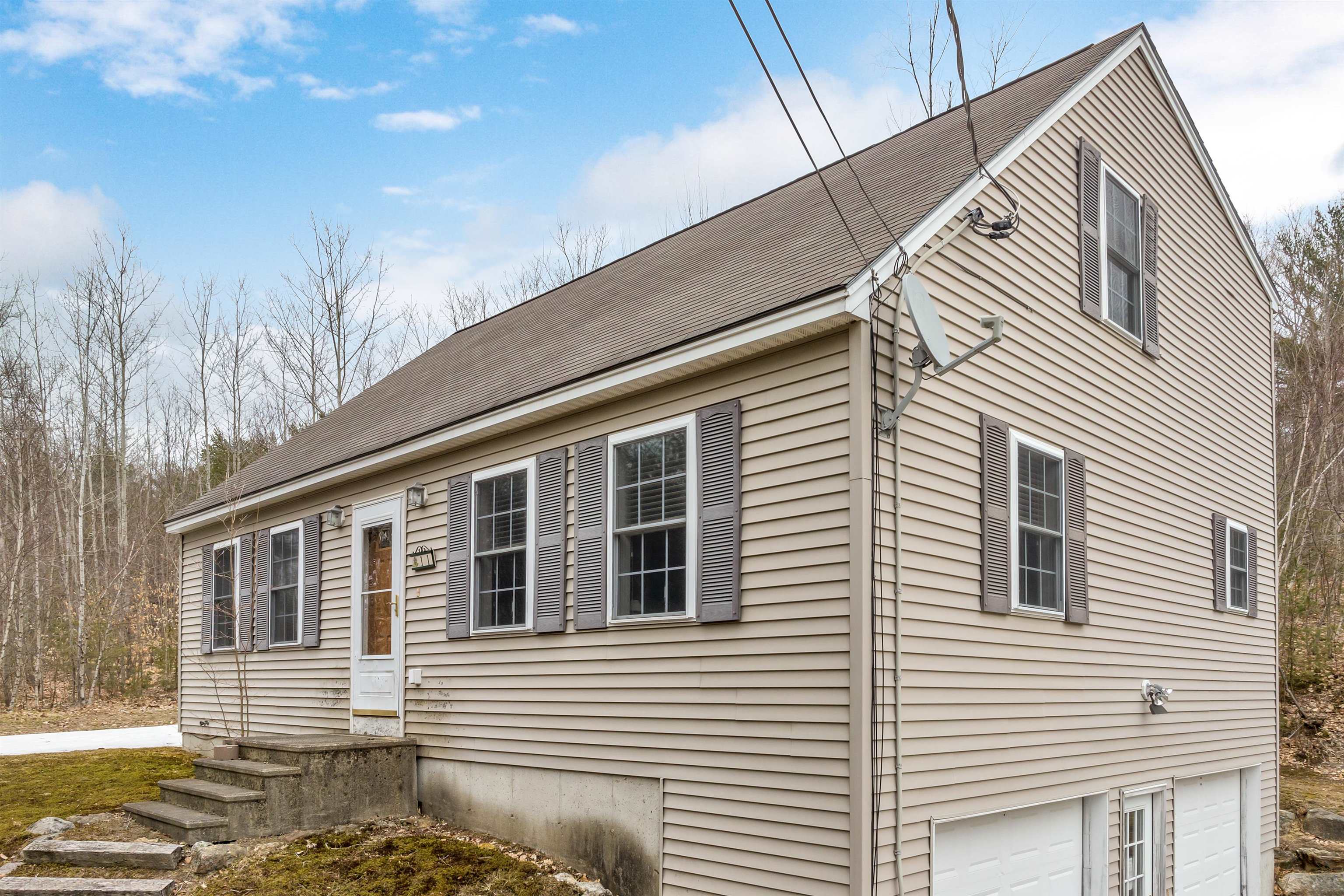 11 Hollywood Beach Road Alton, NH 03809 - Photo 15 of 26