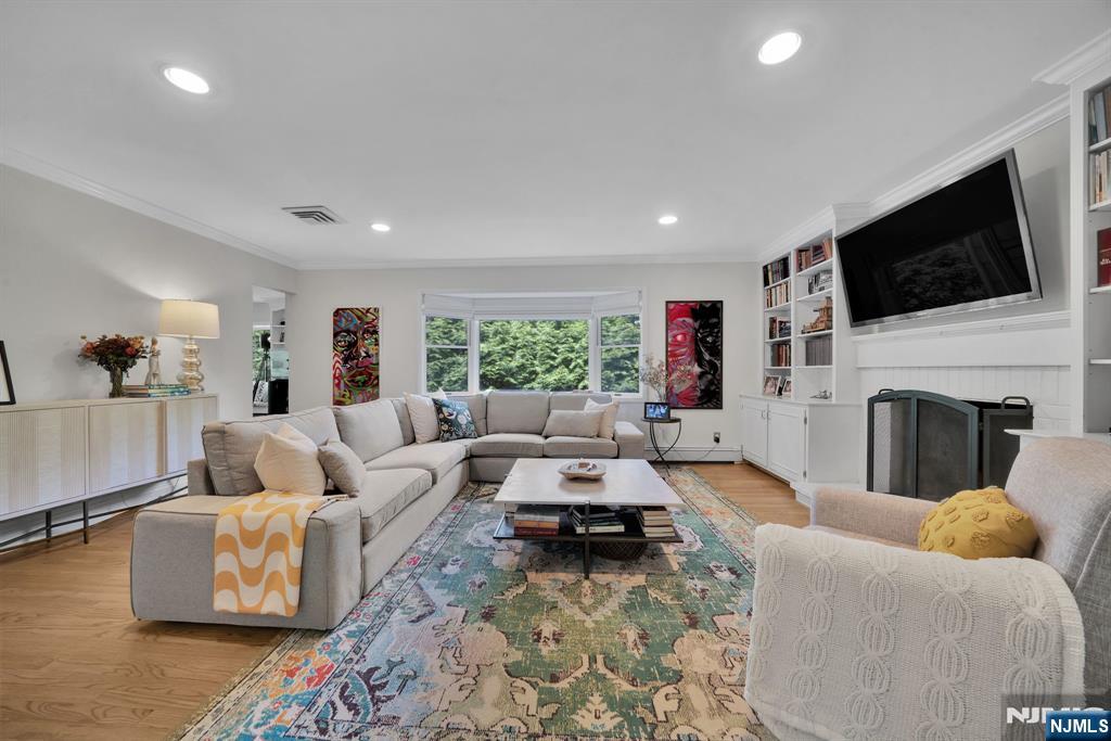 10 Carolina Place Ridgewood, NJ 07450 - Photo 13 of 38