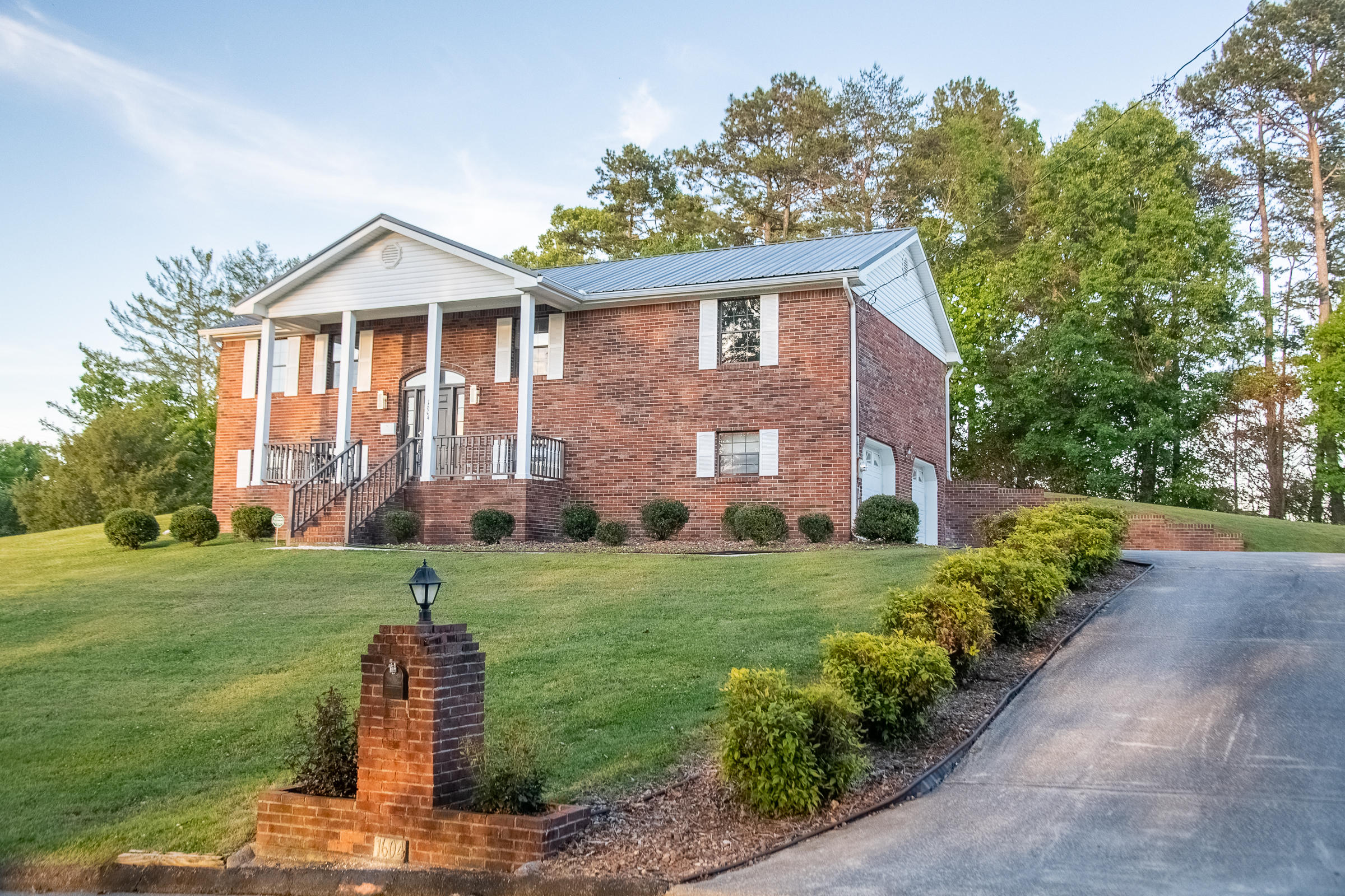 1604 West Rebel Road Rossville, GA 30741 - Photo 25 of 25 3-SIDED BRICK