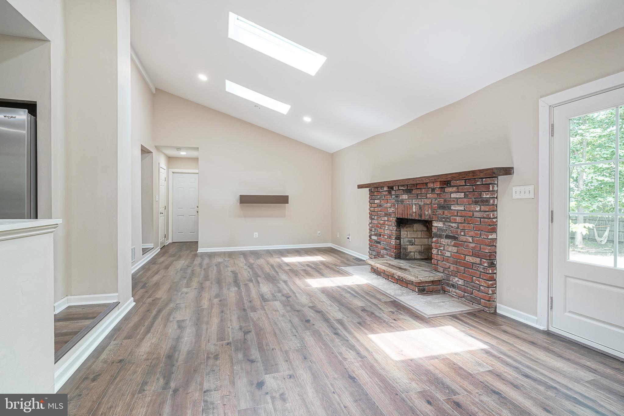 432 Carranza Road Tabernacle, NJ 08088 - Photo 13 of 34 Family room