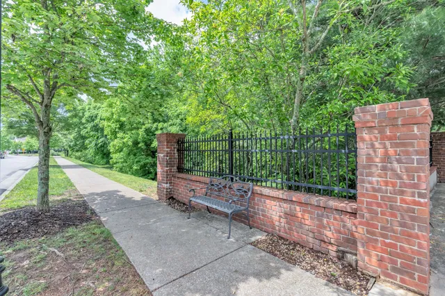 $315,000 | 7162 Sunnywood Drive, Nashville, TN 37211