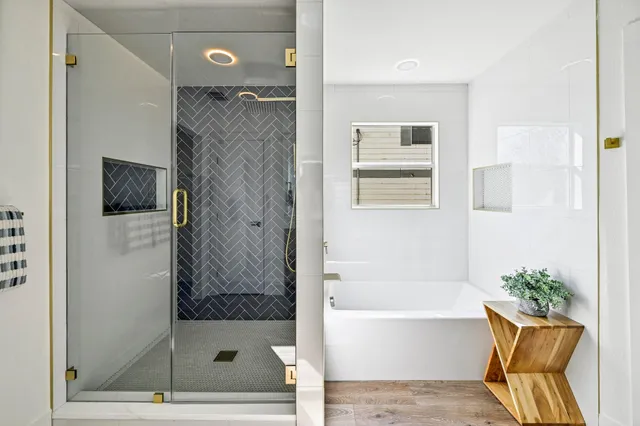 $589,900 | 11837 Eubank Drive, Austin, TX 78758