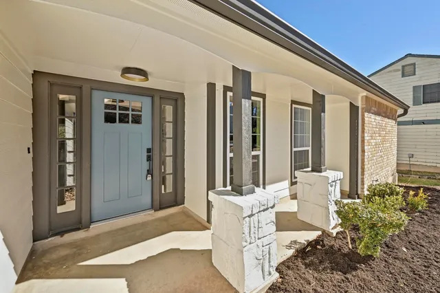 $589,900 | 11837 Eubank Drive, Austin, TX 78758