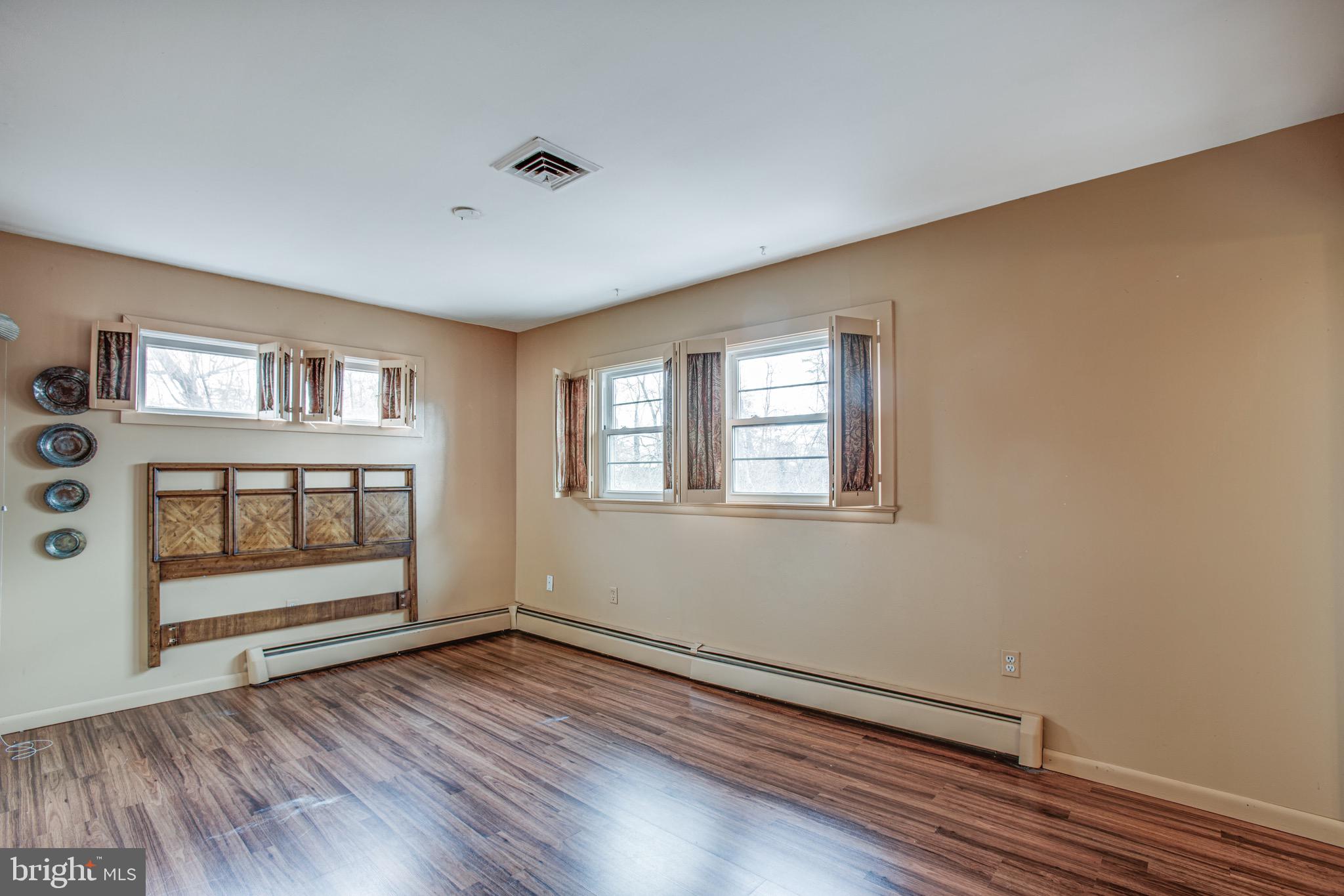 1411 Devils Reach Road Woodbridge, VA 22192 - Photo 24 of 76 bedroom w/ensuite