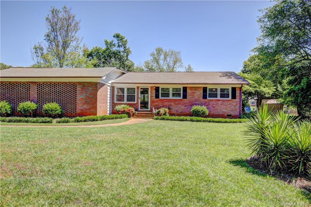 3535 Farrhill Road Charlotte, NC 28214 - Photo 2 of 48 Gallery Image 2