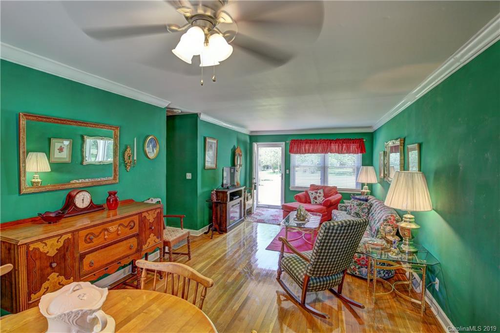 3535 Farrhill Road Charlotte, NC 28214 - Photo 14 of 48 Gallery Image 14