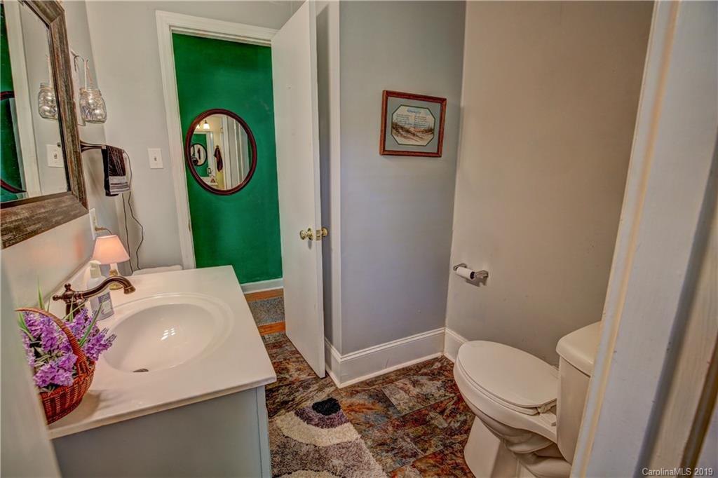 3535 Farrhill Road Charlotte, NC 28214 - Photo 28 of 48 Gallery Image 28
