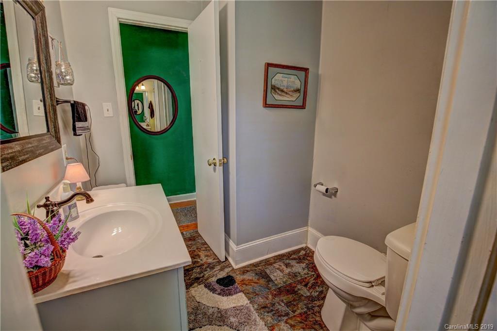 3535 Farrhill Road Charlotte, NC 28214 - Photo 29 of 48 Gallery Image 29