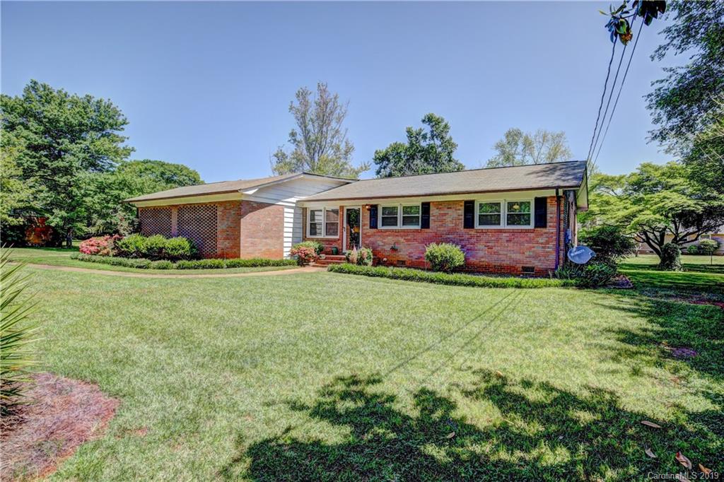 3535 Farrhill Road Charlotte, NC 28214 - Photo 4 of 48 Gallery Image 4