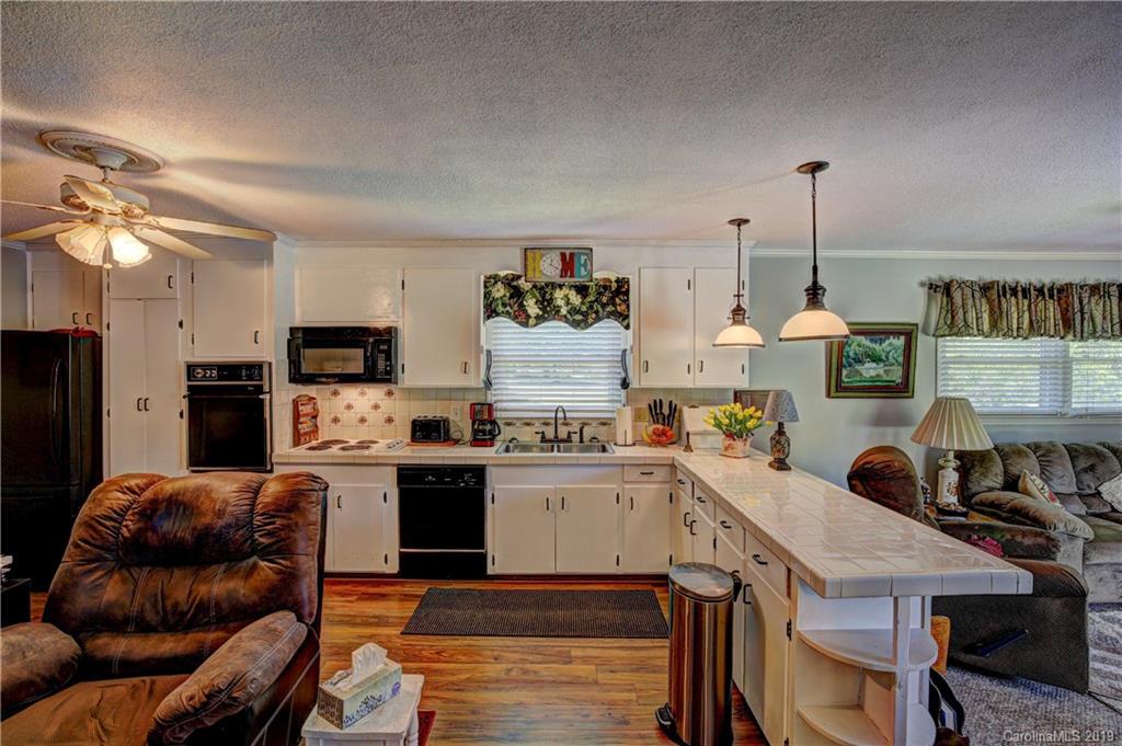 3535 Farrhill Road Charlotte, NC 28214 - Photo 46 of 48 Gallery Image 46
