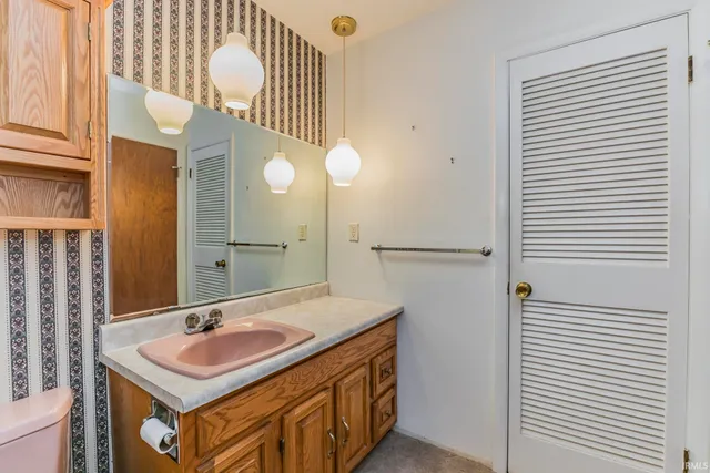 $189,900 | 304 North Co Road 500 East, Muncie, IN 47302