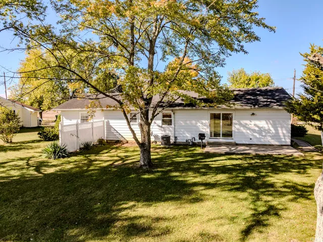 $189,900 | 304 North Co Road 500 East, Muncie, IN 47302