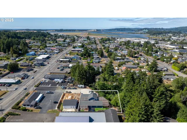 a picture of a bench in a white building