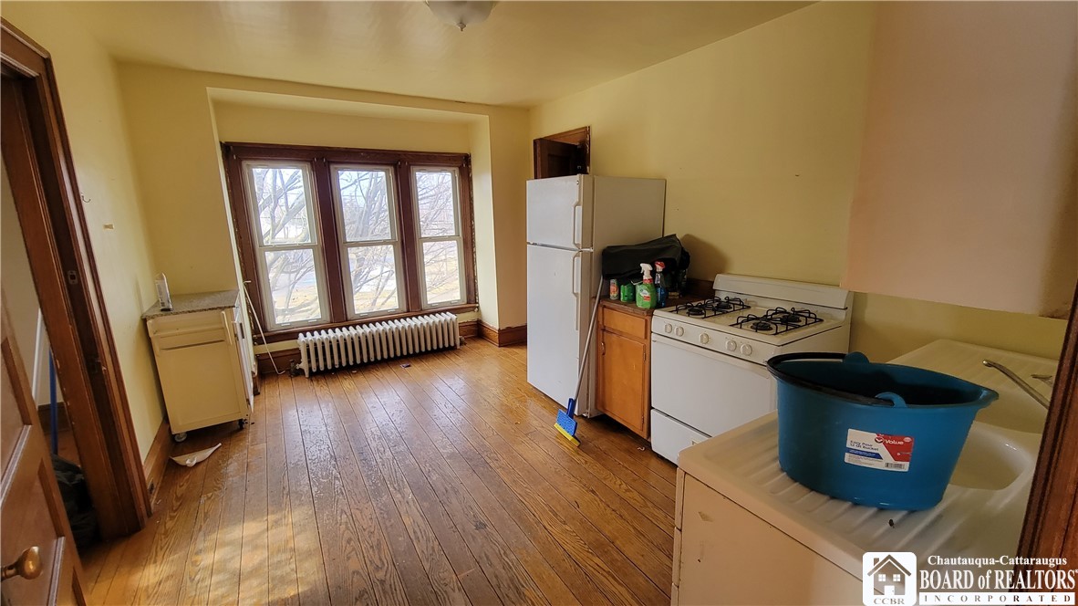 604 South Roberts Road Dunkirk City, NY 14048 - Photo 13 of 17 Upper unit