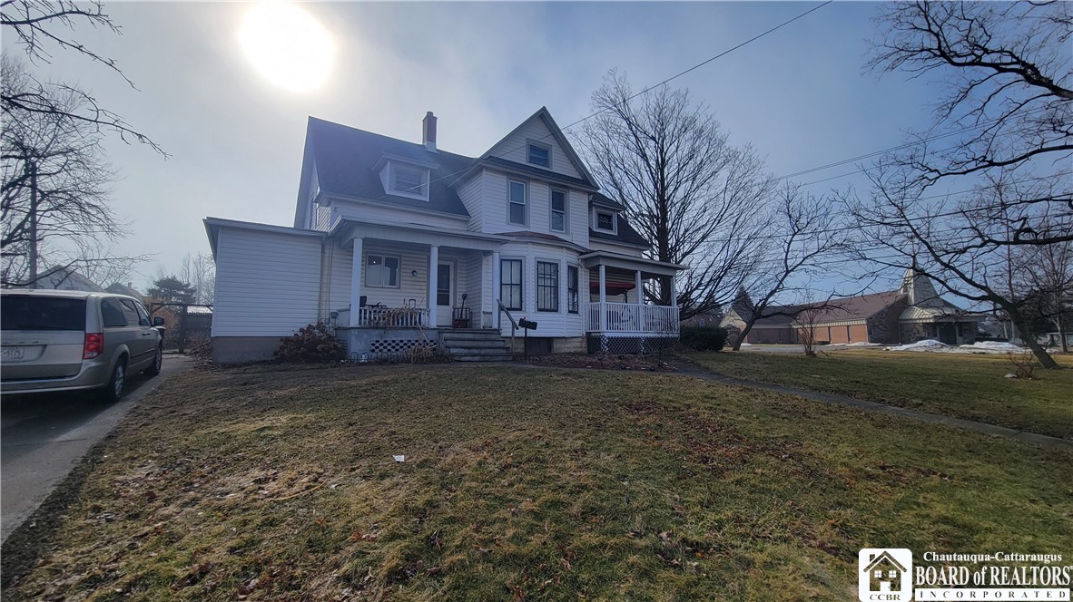 604 South Roberts Road Dunkirk City, NY 14048 - Photo 2 of 17