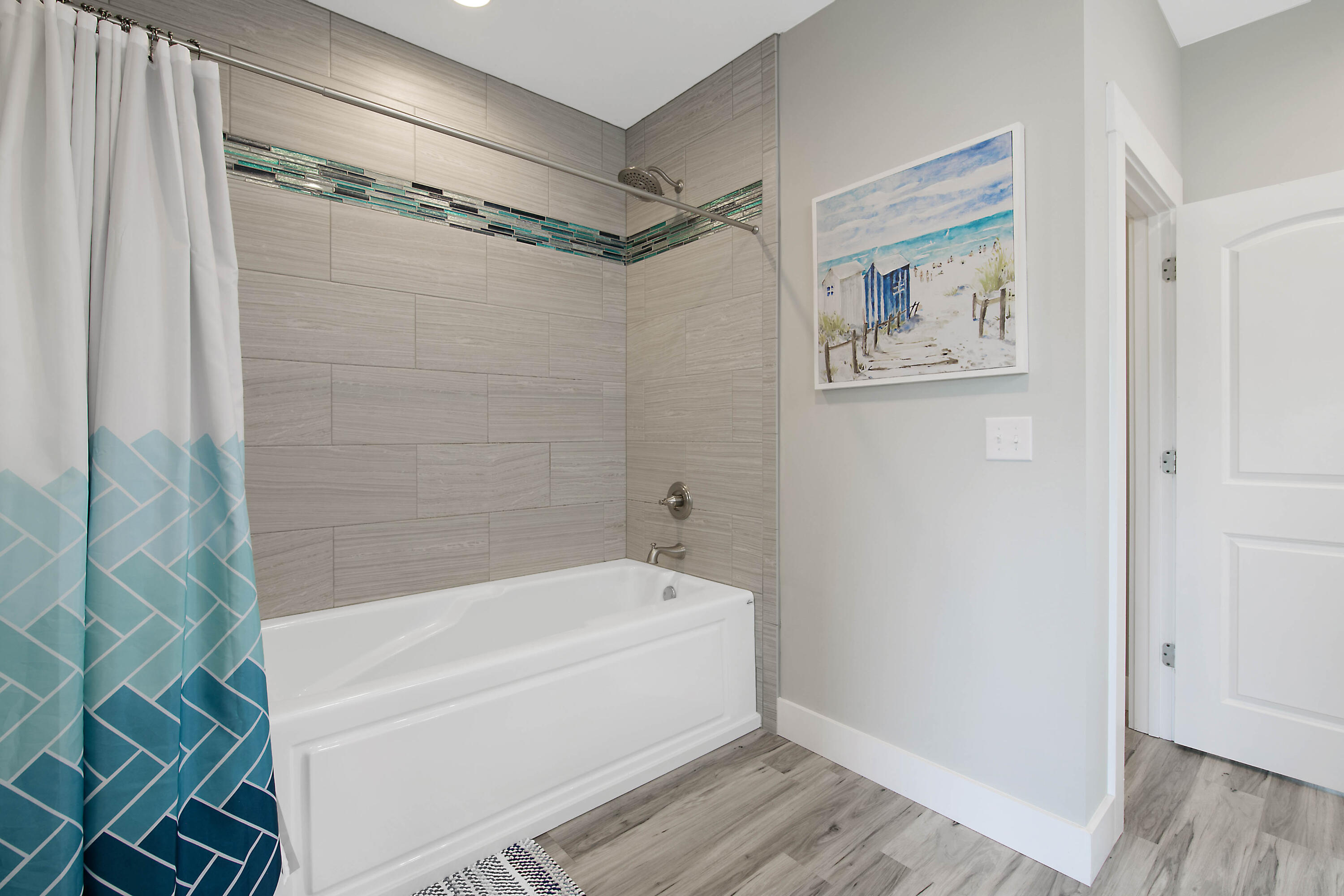 486 Beatrice Point Road Freeport, FL 32439 - Photo 20 of 38 Master Bath