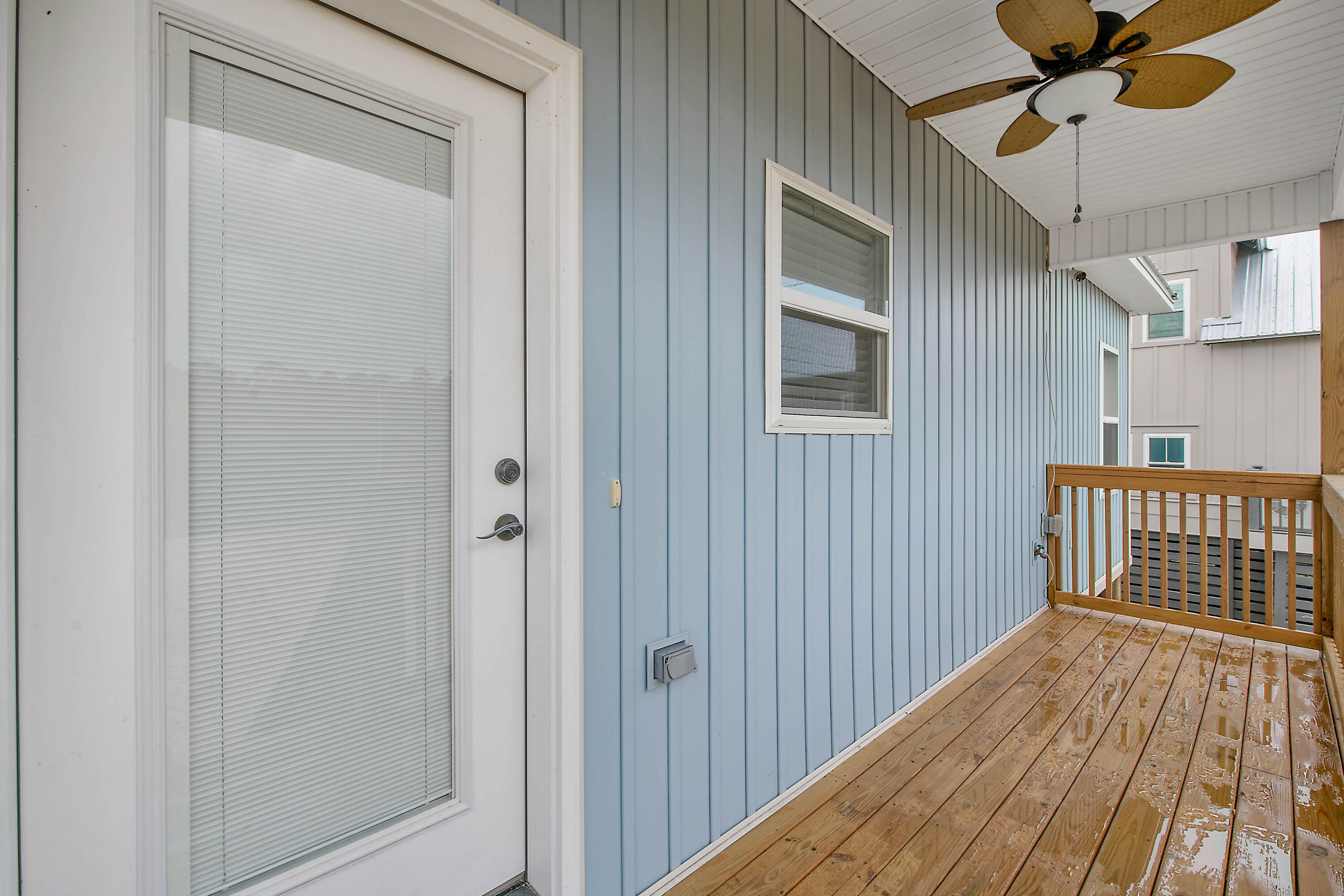 486 Beatrice Point Road Freeport, FL 32439 - Photo 2 of 38 Front of Home