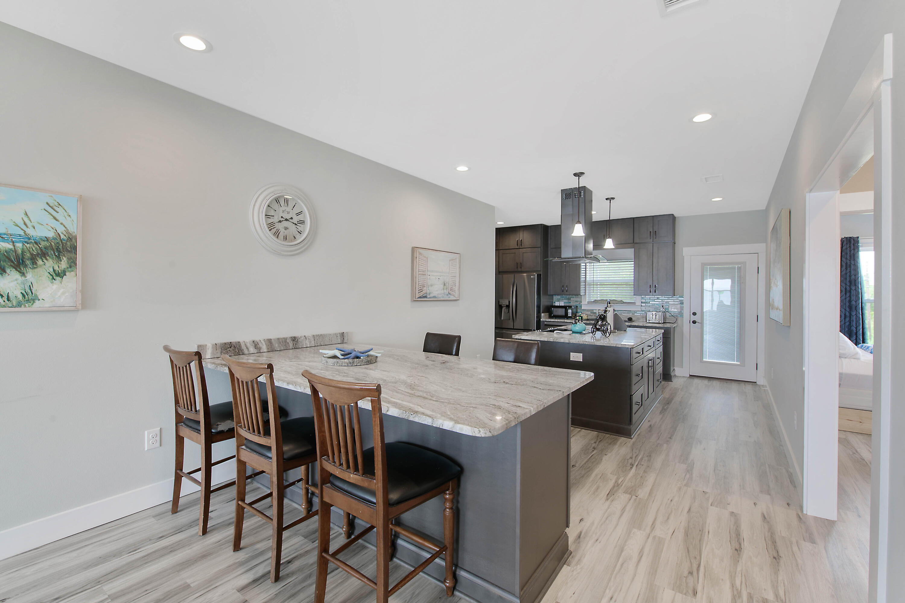 486 Beatrice Point Road Freeport, FL 32439 - Photo 10 of 38 Dining Area