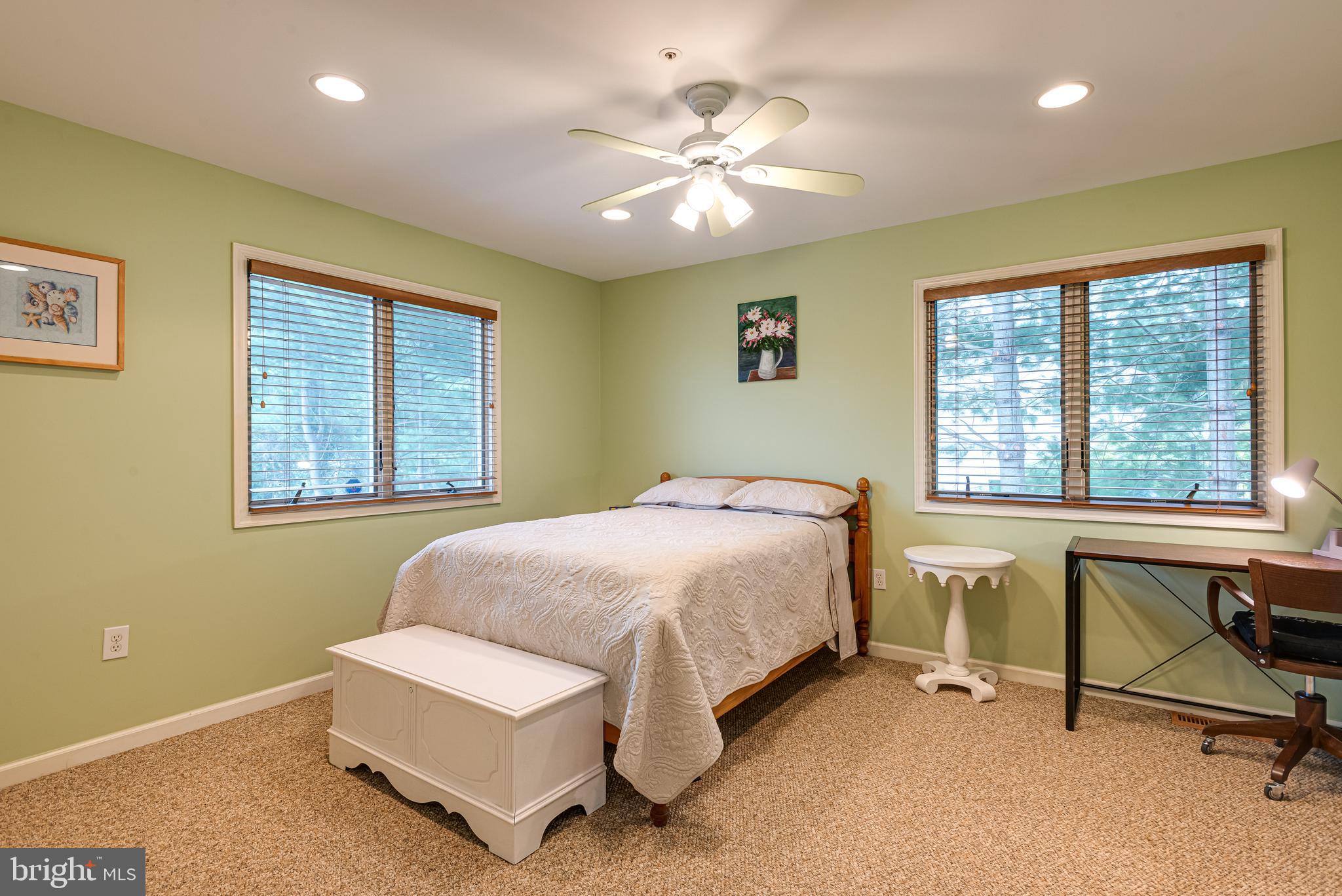 813 Cedar Grove Road Broomall, PA 19008 - Photo 17 of 52