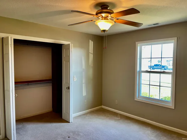 $235,000 | 14 Cobblestone Boulevard, Gas City, IN 46933