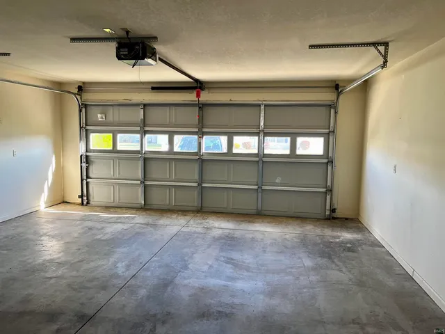 $235,000 | 14 Cobblestone Boulevard, Gas City, IN 46933