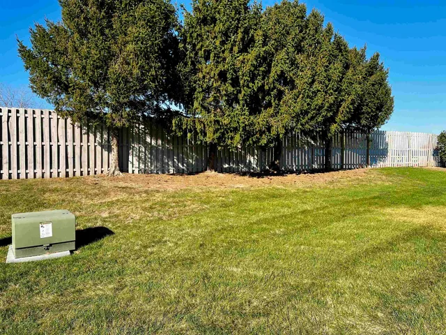 $235,000 | 14 Cobblestone Boulevard, Gas City, IN 46933