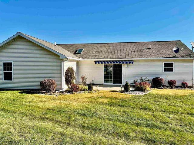 $235,000 | 14 Cobblestone Boulevard, Gas City, IN 46933