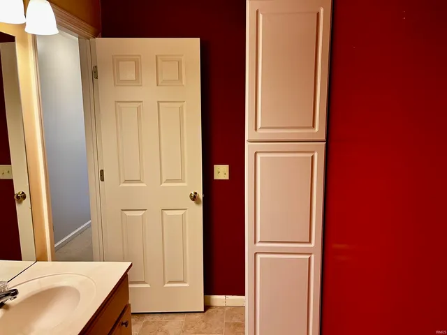 $235,000 | 14 Cobblestone Boulevard, Gas City, IN 46933