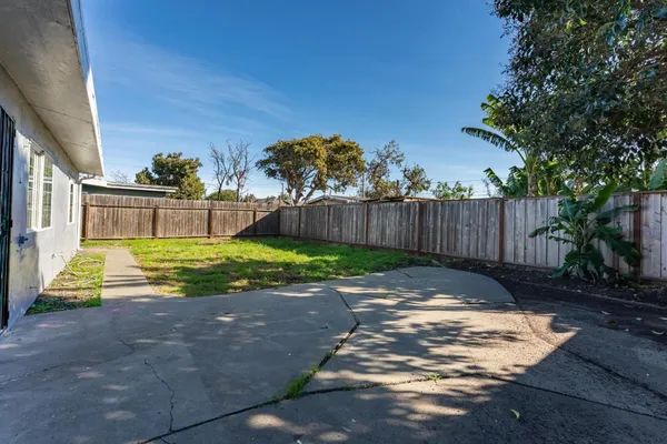 $1,030,750 | 2656 Gonzaga Street, East Palo Alto, CA 94303