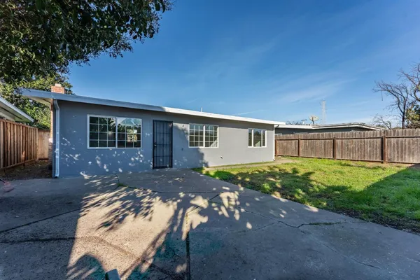 $1,030,750 | 2656 Gonzaga Street, East Palo Alto, CA 94303