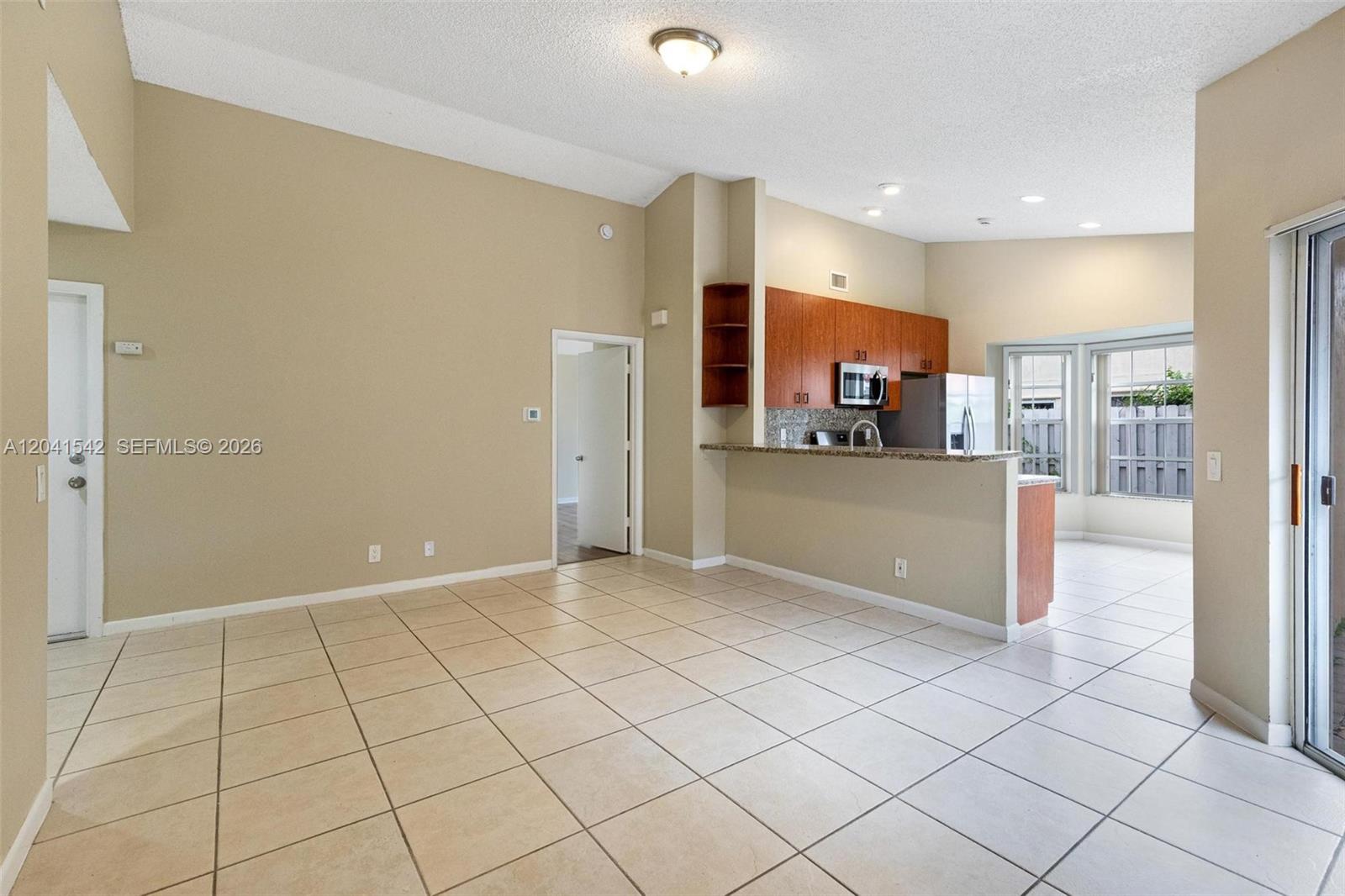 1513 Garden Road Weston, FL 33326 - Photo 10 of 25