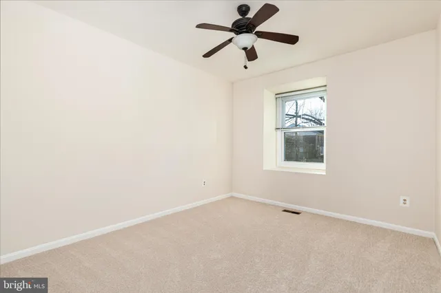 $590,000 | 4432 Chase Park Court, Annandale, VA 22003