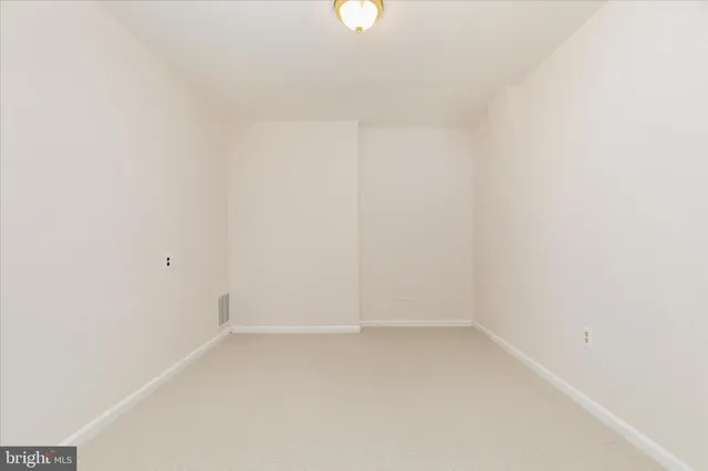 $590,000 | 4432 Chase Park Court, Annandale, VA 22003