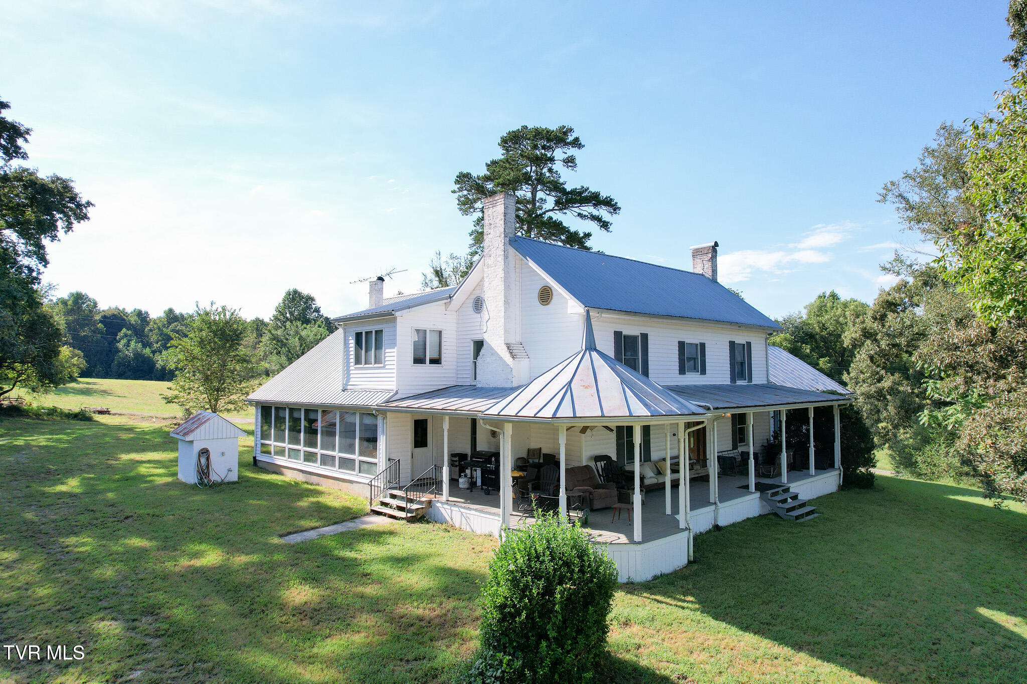 386 Fox Road Chuckey, TN 37641 - Photo 1 of 93 1