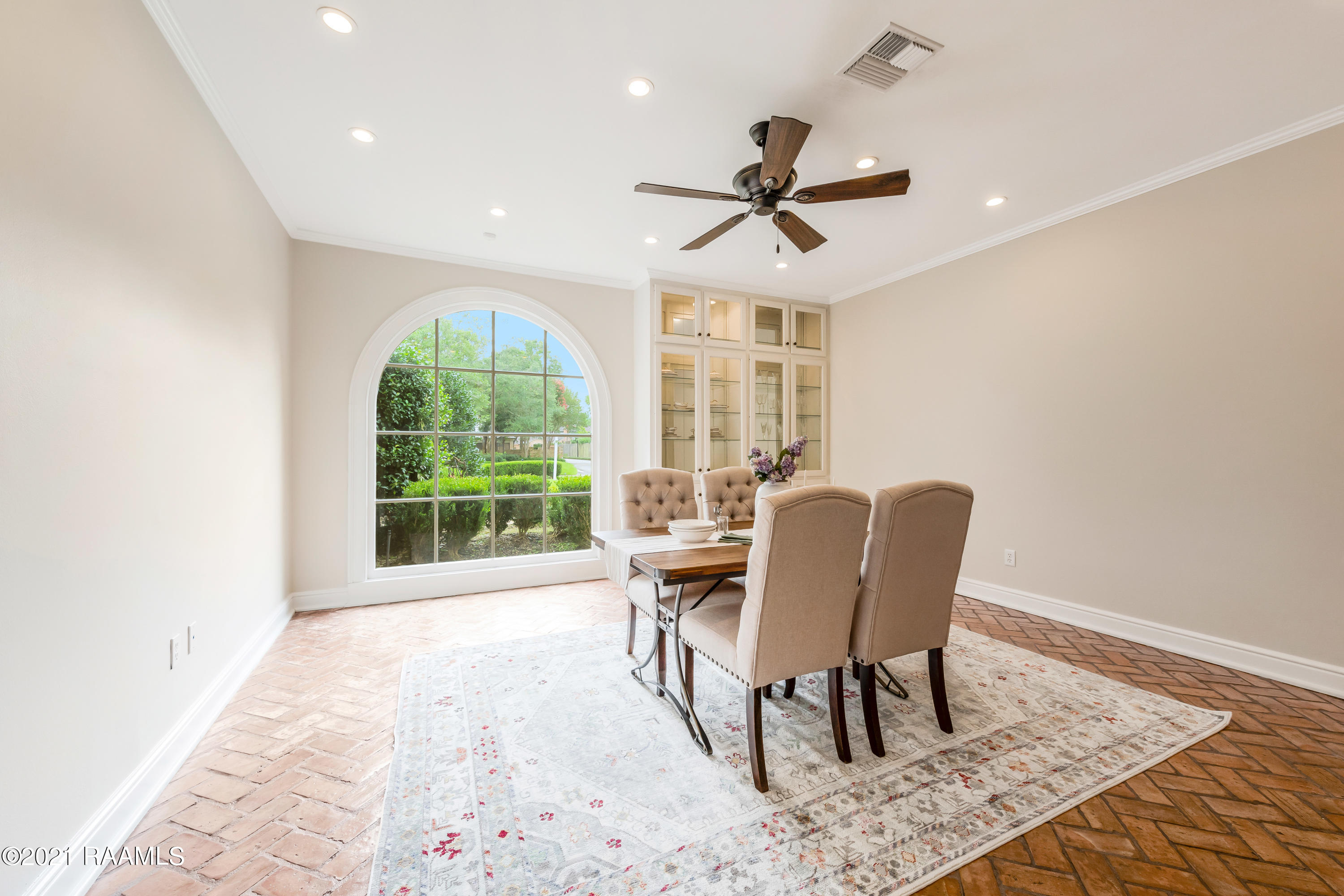115 Shannon Road Lafayette, LA 70503 - Photo 11 of 50 115Shannon-64