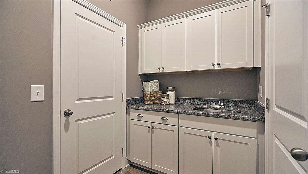 1919 Spring Wind Road Pfafftown, NC 27040 - Photo 19 of 25 Model Home photo-same floorplan