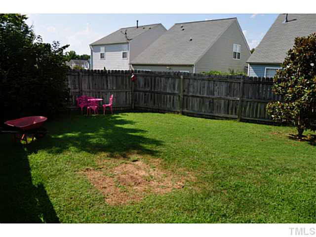 11037 Feather Grass Lane Raleigh, NC 27613 - Photo 20 of 24 Photo 20