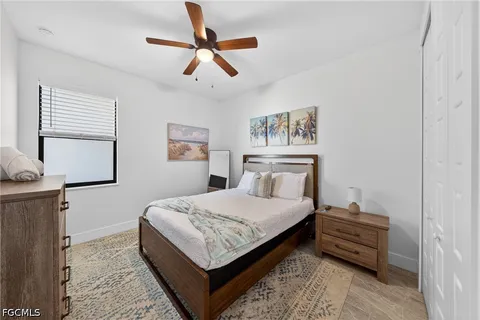 $599,900 | 3833 Southwest 14th Place, Cape Coral, FL 33914