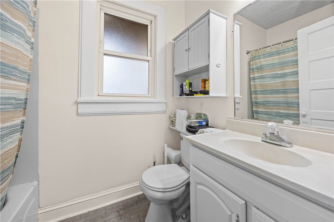 827 Garson Avenue Rochester, NY 14609 - Photo 14 of 40 Unit #1 | Bathroom