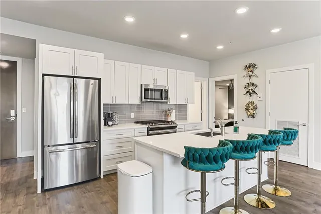 $5,000 | 900 Bartholomew Street, New Orleans, LA 70117