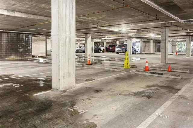 $5,000 | 900 Bartholomew Street, New Orleans, LA 70117