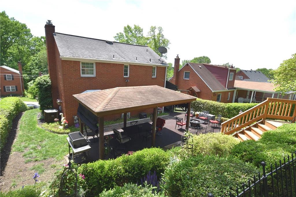 541 Haverhill Road Pittsburgh, PA 15228 - Photo 24 of 28 a view of a house with a patio