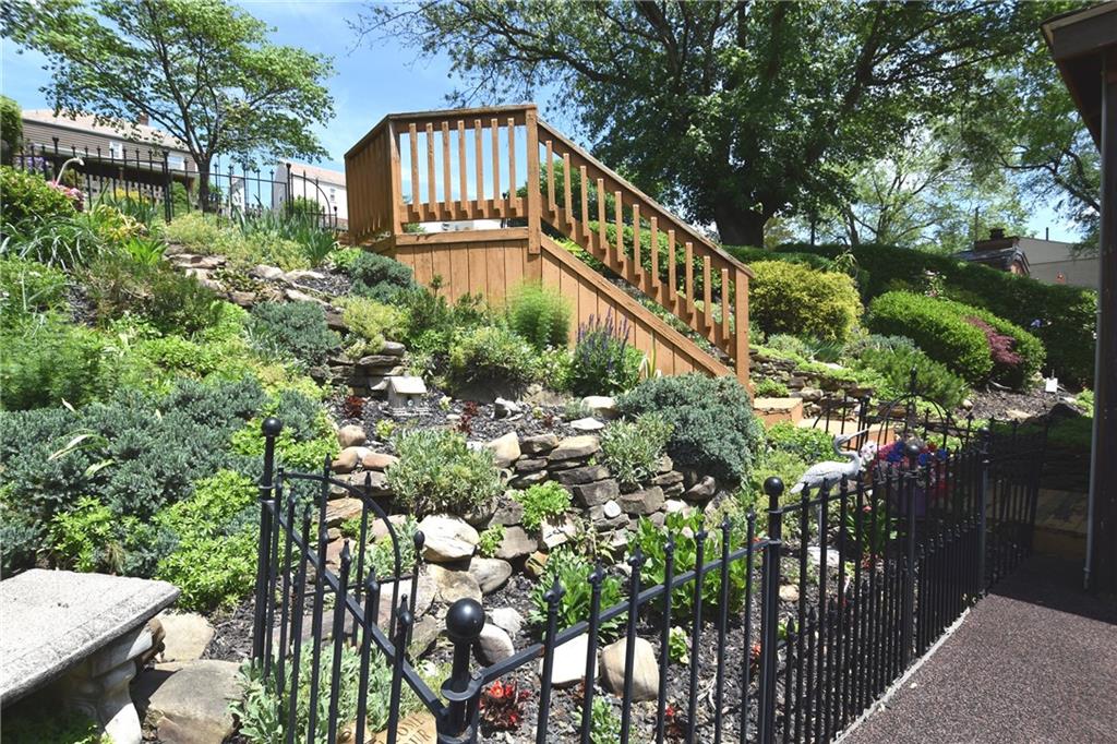 541 Haverhill Road Pittsburgh, PA 15228 - Photo 25 of 28 a view of balcony with wooden floor and outdoor space