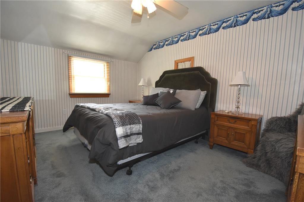 541 Haverhill Road Pittsburgh, PA 15228 - Photo 10 of 28 a bedroom with a bed and a window