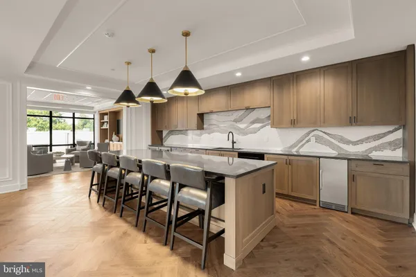 $1,624,900 | 6718 Lowell Avenue, Unit 604, McLean, VA 22101