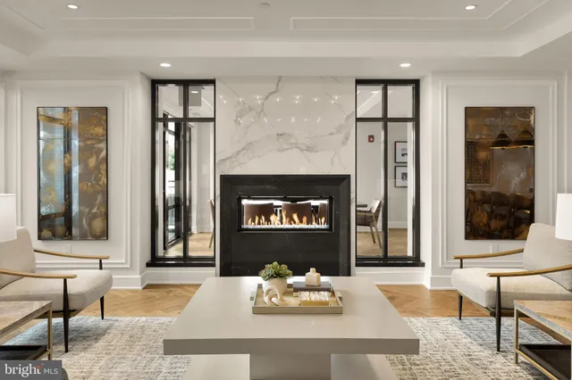 $1,624,900 | 6718 Lowell Avenue, Unit 604, McLean, VA 22101